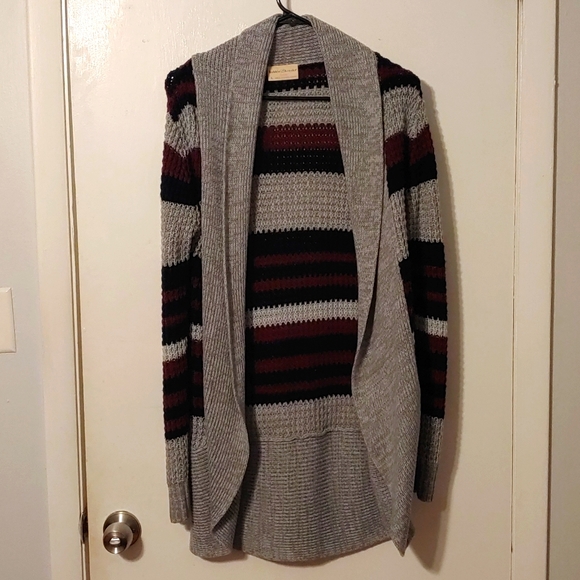 Long cardigan - Picture 1 of 3